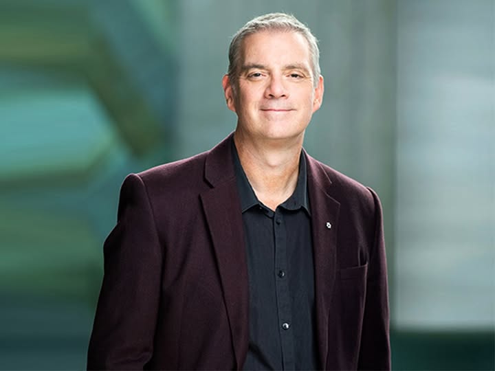 Tim Cook Ottawa, ON Untimely Death – Tim Cook Chief Historian Dies Suddenly, Leaving a Monumental Void at 54 – Read More