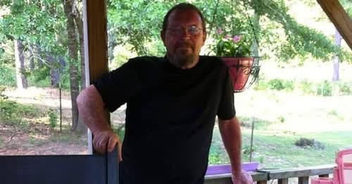 Bobby Ray Edwards Kosciusko, MS Fatal Single-Vehicle Crash: Bobby Ray Edwards, 74, Dies After Sudden Medical Emergency Causes Vehicle to Smash into Tree