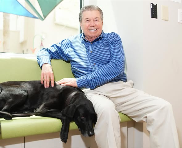 Gary Lee Seacrest Atlanta, GA Health-Related Passing – A Legacy of Hope: Ryan Seacrest’s Beloved Father, Gary Seacrest, Succumbs to Spread of Prostate Cancer