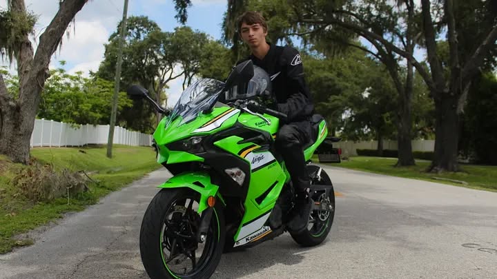Blue Scott Lakeland, Florida Tragic Motorcycle Homicide – Future Cut Short: 19-Year-Old Blue Scott Ejected and Killed in Crash After Car Pulled Directly Into His Path