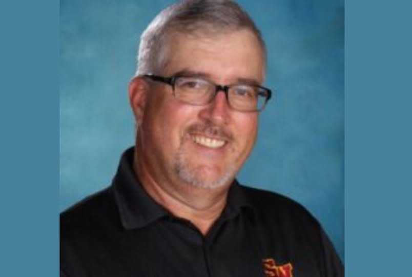 Tim Zeuschner South Windsor CT Sudden Passing – Tim Zeuschner BELOVED Assistant Principal DIES: SHOCKING Loss of Educator Leaves SWHS Community Stunned.