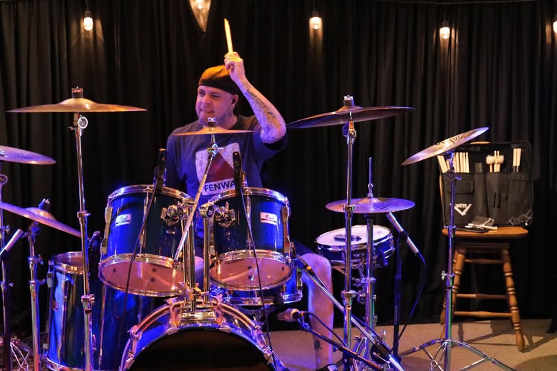 Justin Pacy Raymond NH Sudden Passing – Justin Pacy MUSICIAN AND ENTREPRENEUR SILENCED: SHOCKING Unexpected Death Claims Beloved Raymond Creator.